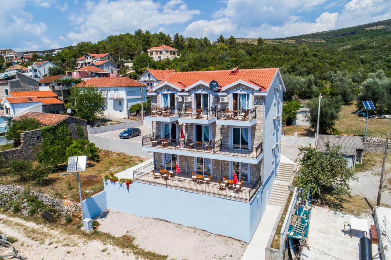 Villa San Apartments Tivat Exteriér fotografie